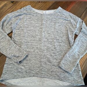 ✨Danskin Now Heather Gray Top